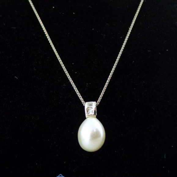 14k gold Jewelry - 14k Solid White Gold Necklace With 14k Gold Pendant & 9mm Genuine Pearl Quartz